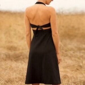 Patagonia Black Halter Style Tie Back Shift Dress size M